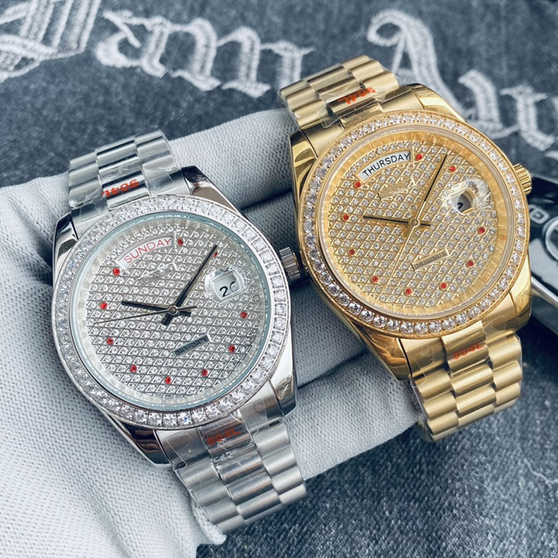 Men's Watch Luxury designer Classic Fashion Automatic Watch inlaid with colored diamond size 41mm sapphire glass 316 precision steel a mens favorite Christmas gift, Gold
Men's Watch Luxury designer Classic Fashion Automatic Watch inlaid with colored diamond size 41mm sapphire glass 316 precision steel a mens favorite Christmas gift, Gold