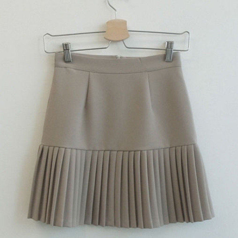 Skirts Pleated Mini Skirts Women Spring Vintage Solid Temperament Korean Preppy Style Fashion All-match Office Lady High Waist 230518