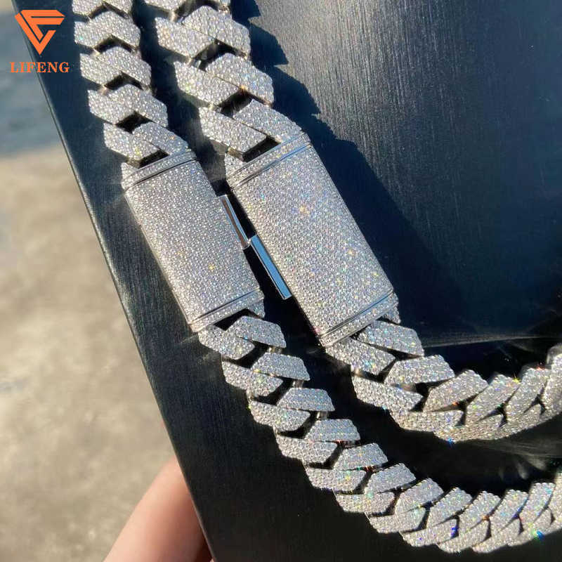 Cuban jewelry necklaces bracelet flawless VVS Moissanite Hip-hop fashion personality 18mm cuban chain