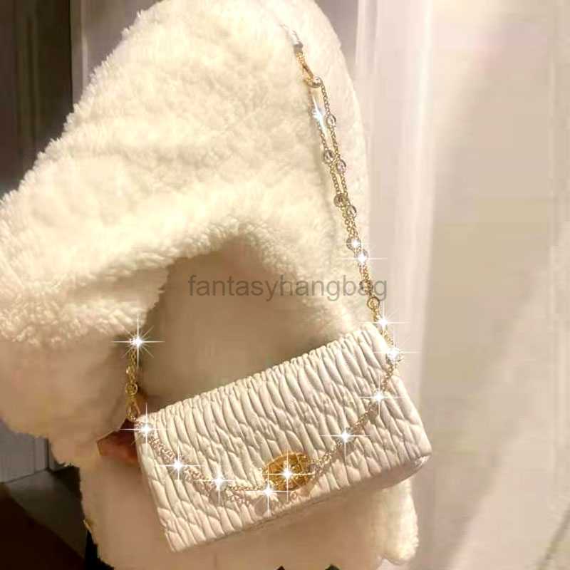 miu bag Chain Underarm Bag Versatile Diamond Inlaid Chain Bag Miu Miao Crystal Bag Pleated Bag, Pink8
miu bag Chain Underarm Bag Versatile Diamond Inlaid Chain Bag Miu Miao Crystal Bag Pleated Bag, Pink8