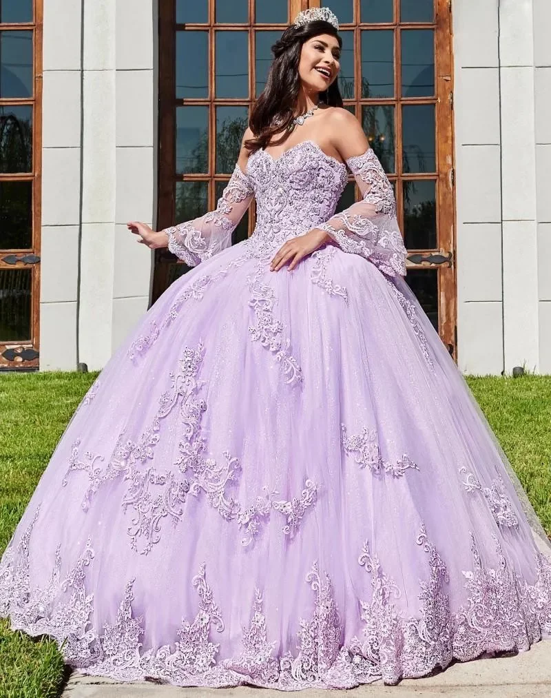 NEW Lavender Lace Beaded Ball Gown Quinceanera Dresses Sweetheart Neck Tulle Appliqued Prom Gowns With Wrap Sweep Train Sweety 15