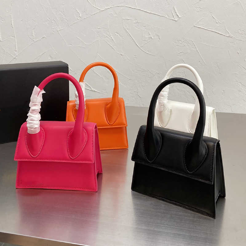Mini designer bags Le Chiquito Bags Woman Tiny handbag luxury crossbody tote bag Fashion lady pochette single shoulder bag Leather 5A Quality, 01
Mini designer bags Le Chiquito Bags Woman Tiny handbag luxury crossbody tote bag Fashion lady pochette single shoulder bag Leather 5A Quality, 01