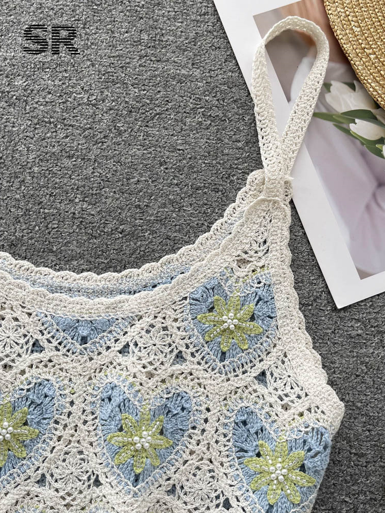 Camisoles Tanks SINGREINY Knit Crop Tops Casual Summer Strap Women Tops Hollow Out Retro Court French Ladies Backless Vacation Fashion Camisole 230518