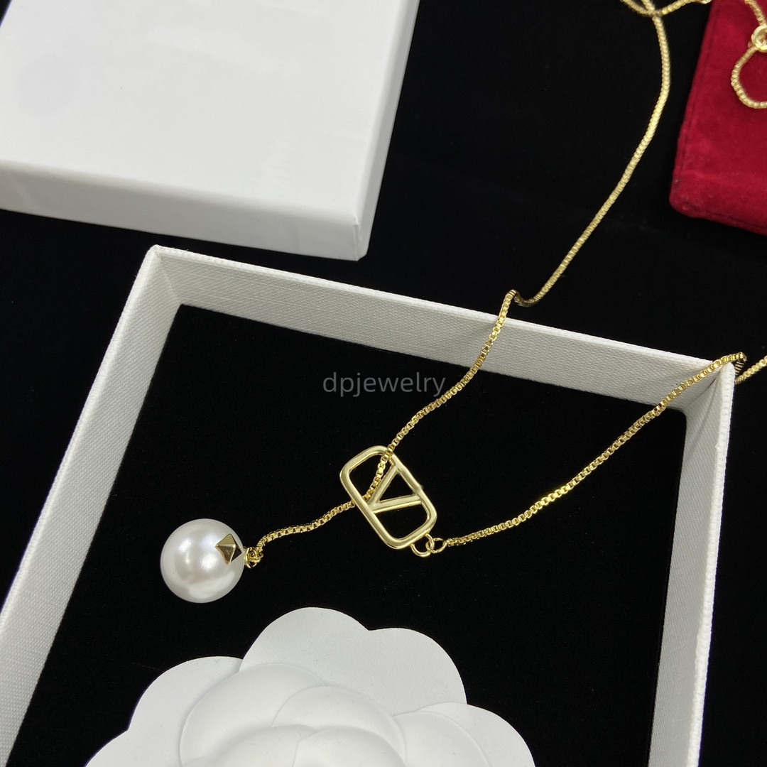 2023 necklace New Fashion Womens Big Circle Simple Stud necklace Hoop Earrings for Woman