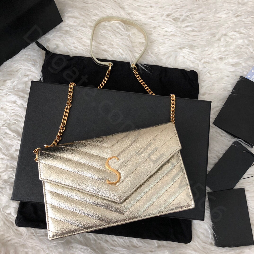 Designer Clutch Bags woman classics Chain Shoulder Bags Fashion Luxury handbags High quality Crossbody bags Messenger Bags Wallet totes hobo purses, Gold+gold chain
Designer Clutch Bags woman classics Chain Shoulder Bags Fashion Luxury handbags High quality Crossbody bags Messenger Bags Wallet totes hobo purses, Gold+gold chain