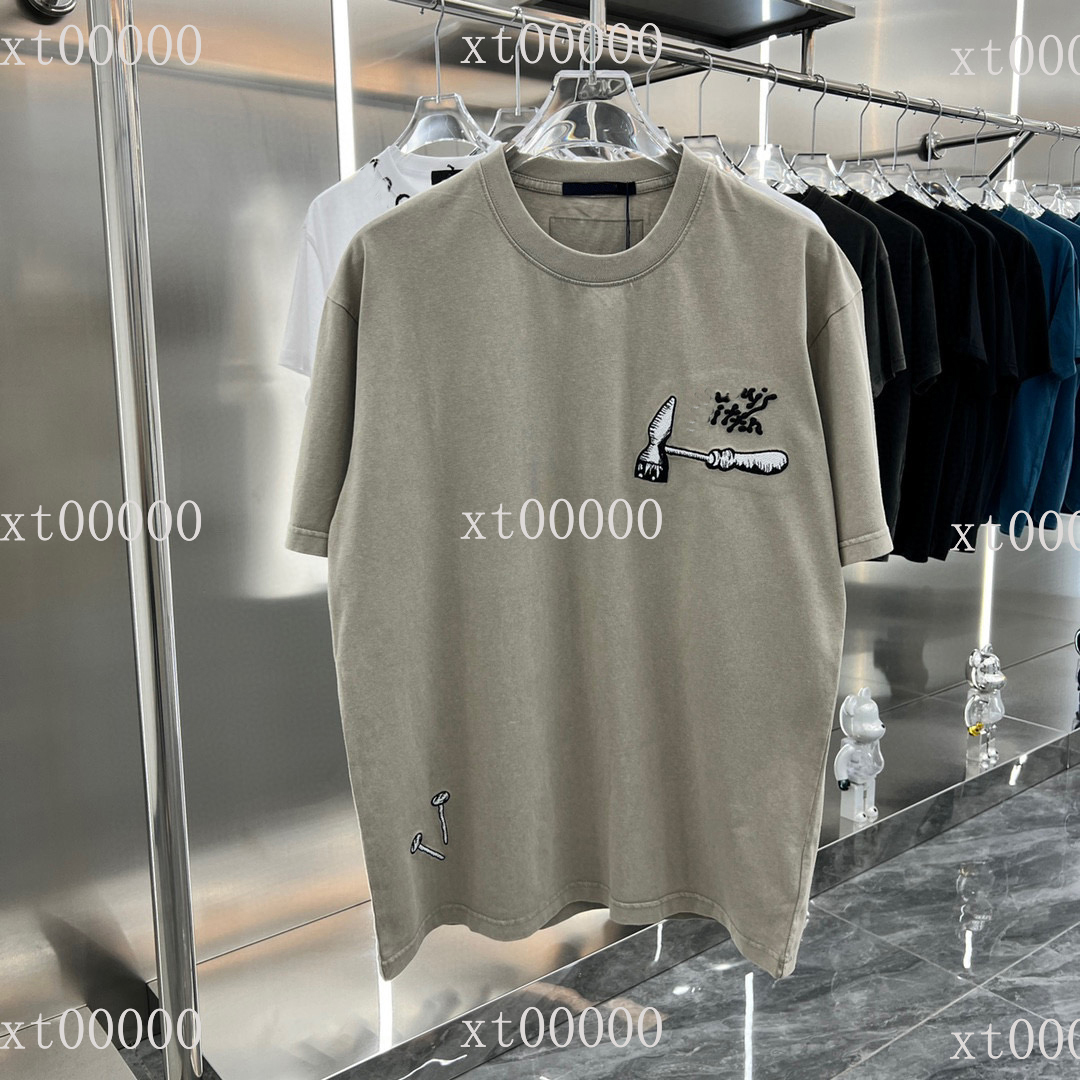 22SS Designer Letter Printed T Shirts Tee Sweatshirt Fashion High Street Short Sleeves Summer Casual T-Shirt Breathable Men Women Crew Neck Tees Dresses fo Wome 15-185, Khaki
22SS Designer Letter Printed T Shirts Tee Sweatshirt Fashion High Street Short Sleeves Summer Casual T-Shirt Breathable Men Women Crew Neck Tees Dresses fo Wome 15-185, Khaki