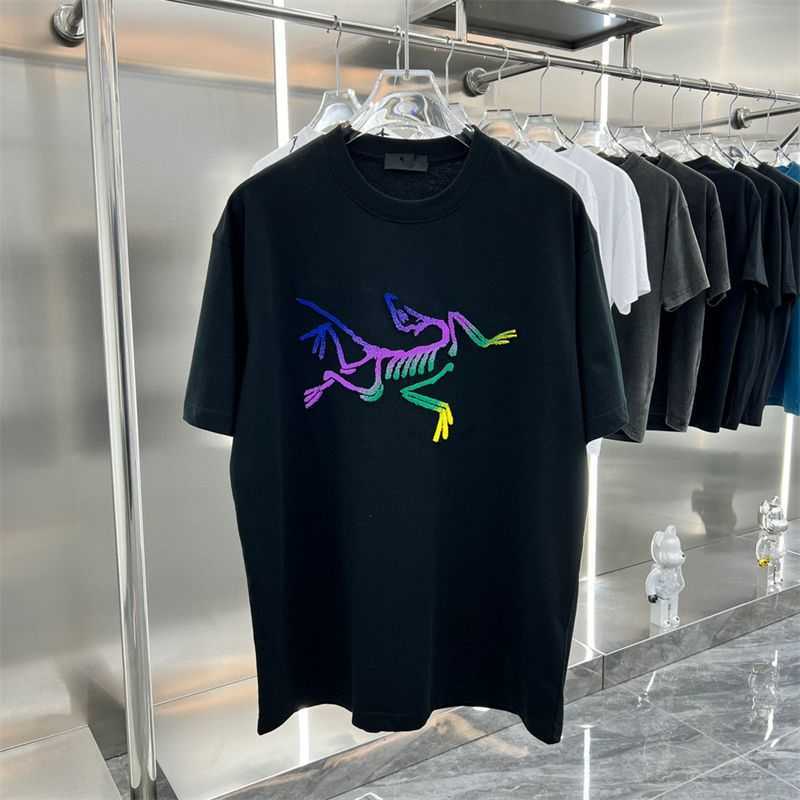 Designer Fashion Clothing ARC TERYXES Tees Tshirt Poisoned highend summer trendy brand Archaeopteryx toothbrush embroidery skull couples short sleeved Tshirt fo, Black
Designer Fashion Clothing ARC TERYXES Tees Tshirt Poisoned highend summer trendy brand Archaeopteryx toothbrush embroidery skull couples short sleeved Tshirt fo, Black