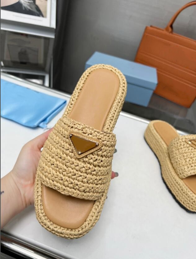 Fashion straw skateboard shoes slippers for men and women original box selling designer unisex beach flip-flops top quality ERU 36-42