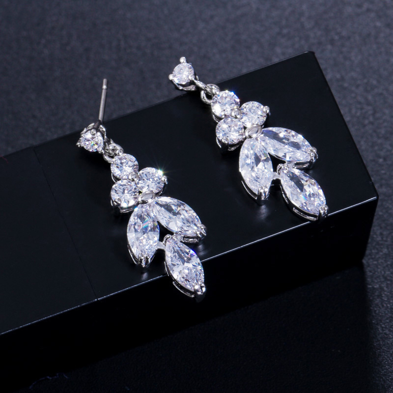 Wedding Jewelry Sets CWWZircons 4Pcs Brilliant Cubic Zircon Necklace Earrings Ring and Bracelet Wedding Bridal Jewelry Sets Dress Accessories T344 230