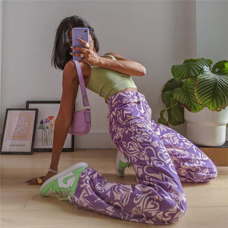 Jeans Printed love pattern jeans women' personality street high waist vibe style pants loose and thin European and American style
Jeans Printed love pattern jeans women' personality street high waist vibe style pants loose and thin European and American style