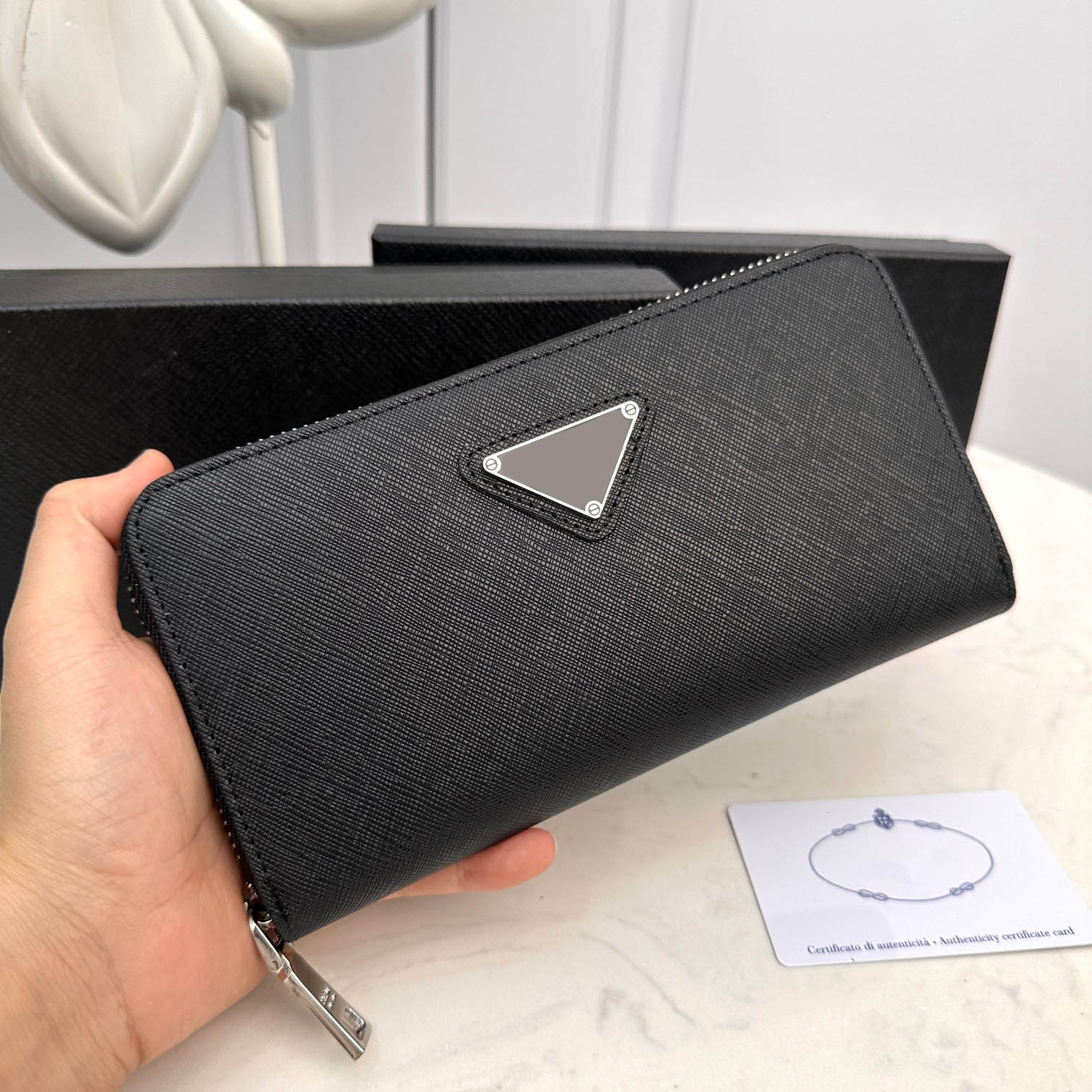 Original Quality Men Wallets ZIPPY Designer Wallet P Black Purse Card Holders Genuine Leather Long Classic Fashion Wallet Cowhide Zipper Handbag With Box, P wallet-5
Original Quality Men Wallets ZIPPY Designer Wallet P Black Purse Card Holders Genuine Leather Long Classic Fashion Wallet Cowhide Zipper Handbag With Box, P wallet-5