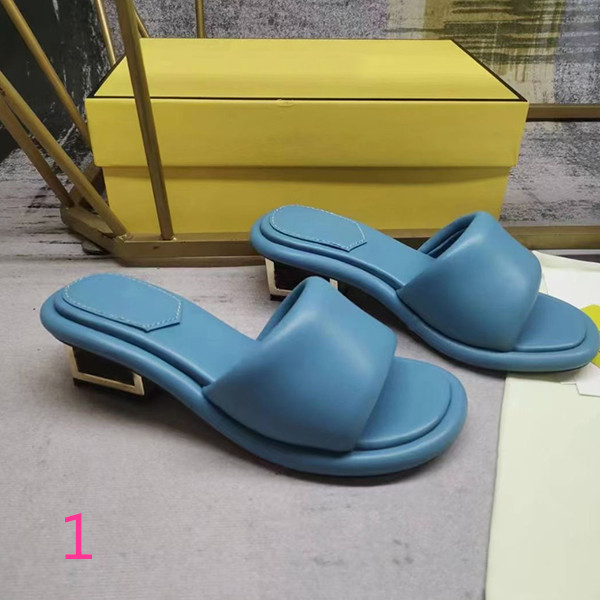 2023 Women's Slippers High Quality Outdoor Banquet Slippers Summer Leather Sandals Multi color Fashion Versatile Sandals Size 35-42 With Box
2023 Women's Slippers High Quality Outdoor Banquet Slippers Summer Leather Sandals Multi color Fashion Versatile Sandals Size 35-42 With Box