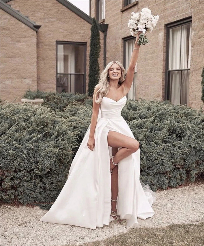 Ivory Side Split Wedding Dresses Strapless Neck Bridal Gowns Plus Size A Line Sweep Train Satin Vestido De Novia