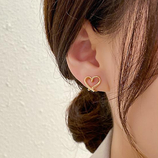 Dangle Chandelier Fashion Simple Irregular Heart Ear Clips Women Girls No Piercing Silicone Stud Earrings Korean Earring Party Jewelry Gifts 230519