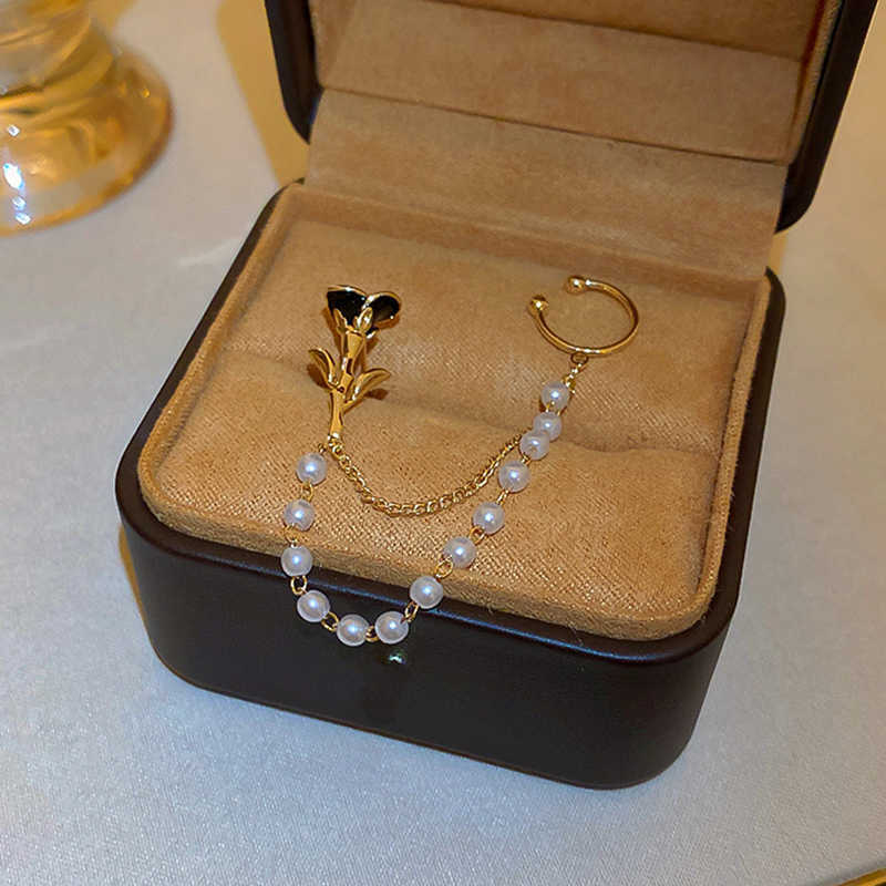 Charm 2022 Rose Flower Pearl Chain Stud Earrings Korean Style Ear Clip Long Tassel Earring Fashion Gold Ear Studs For Women Jewelry AA230518