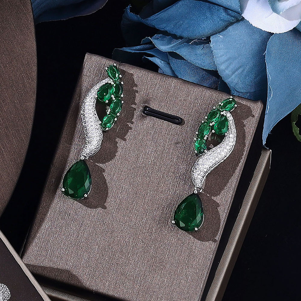 Wedding Jewelry Sets Top 4 Bride Set Water Drop Shape for Women s Accessories Necklace and Earring 230519