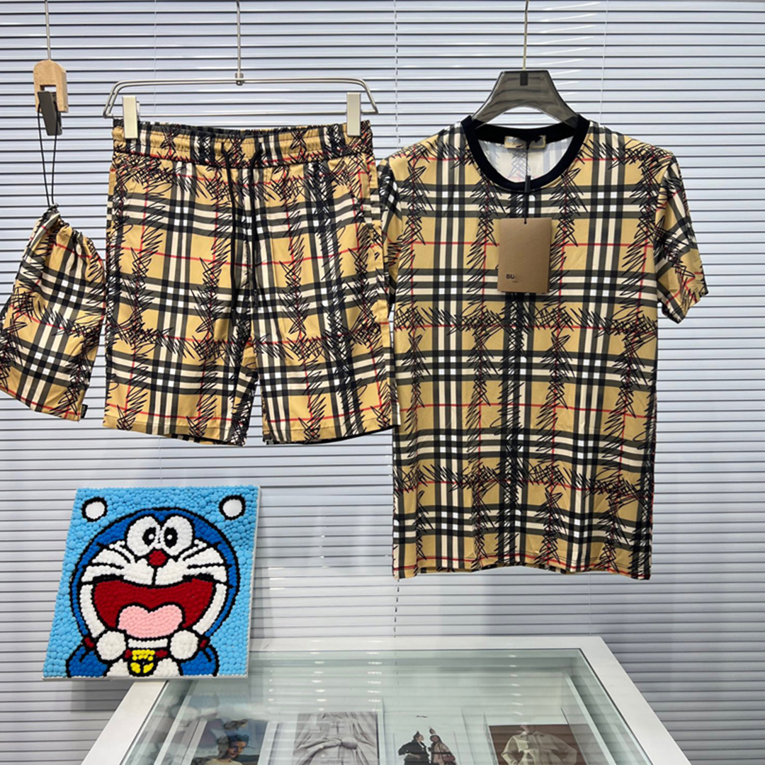 Men's Tracksuits Brand Fashion Designer Clothing Man T-shirt Luxurious Printed Stripe Pure Cotton Breathable Casual Street Sportswear Sets Asia SizeM-3XL
Men's Tracksuits Brand Fashion Designer Clothing Man T-shirt Luxurious Printed Stripe Pure Cotton Breathable Casual Street Sportswear Sets Asia SizeM-3XL