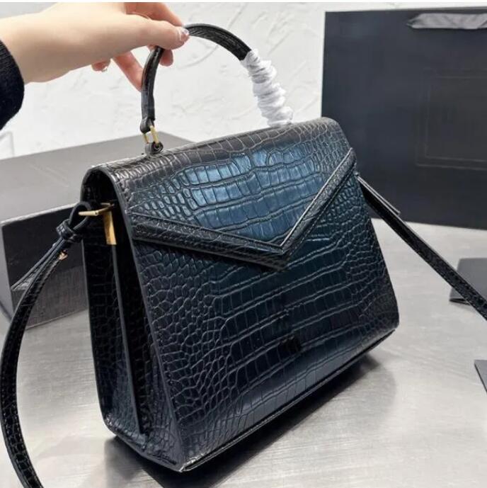 fashion AAA designer bag ysle luxurys handbag shoulder bag women handbag tote bag mini Cassandra bag black designer handbag clutch tote bags for woman crossbody bag
fashion AAA designer bag ysle luxurys handbag shoulder bag women handbag tote bag mini Cassandra bag black designer handbag clutch tote bags for woman crossbody bag