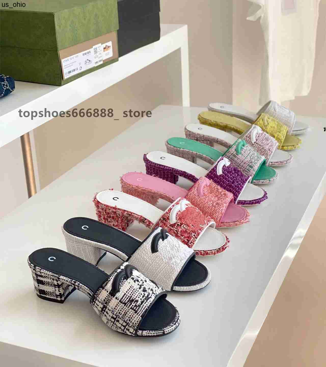 Slippers Paris 2023 Summer Luxury designer slippers cd toe soft surface low heel slippers Women's slippers for dinner sandal double Low heel women's shoes c J230520, C5 high quality
Slippers Paris 2023 Summer Luxury designer slippers cd toe soft surface low heel slippers Women's slippers for dinner sandal double Low heel women's shoes c J230520, C5 high quality