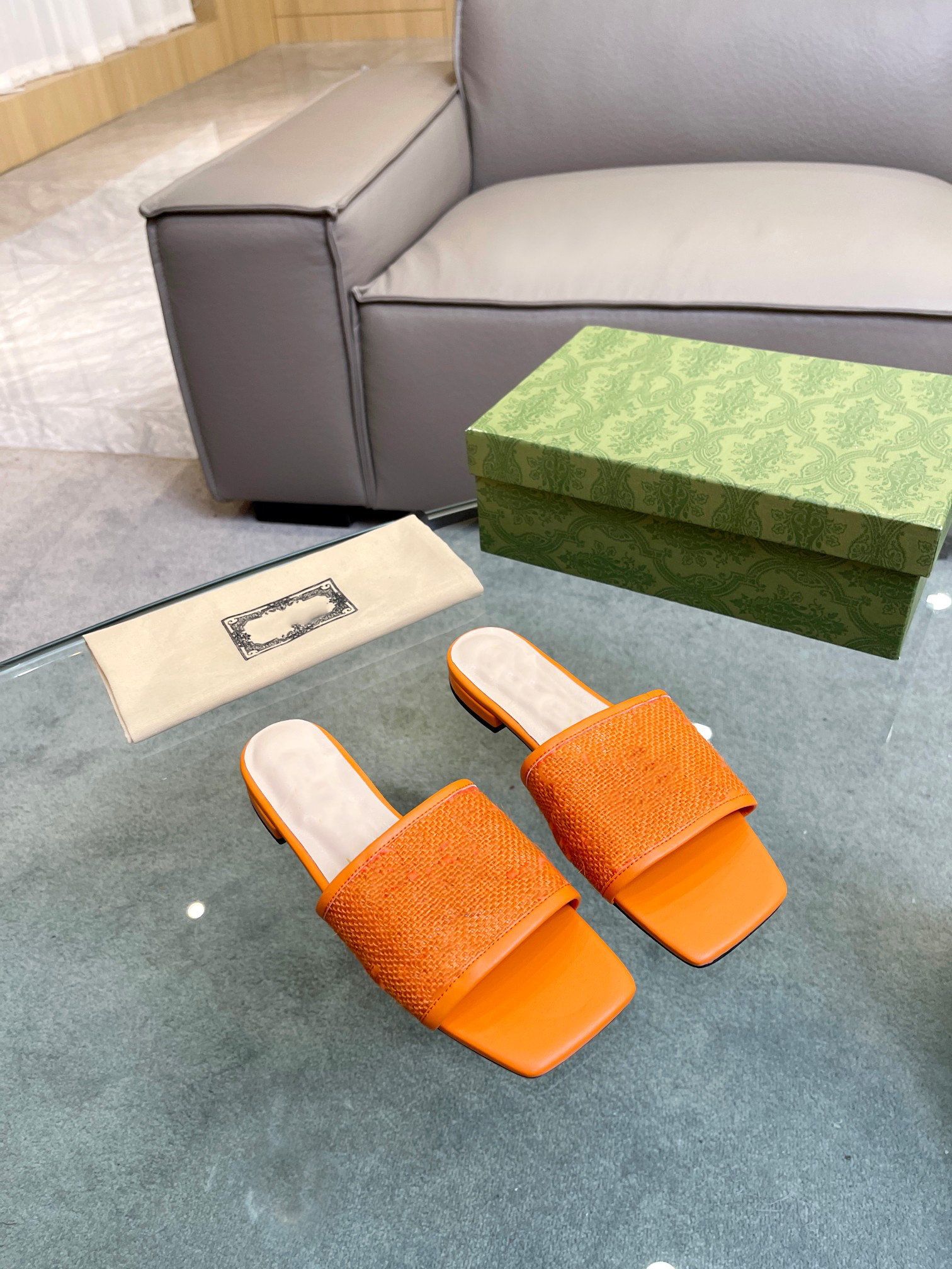2023Embroidered Fabric Slides Slippers Black Beige Multicolor Embroidery Mules Womens Home Flip Flops Casual Sandals Summer Leather Flat Slide Rubber Sole, Pink
2023Embroidered Fabric Slides Slippers Black Beige Multicolor Embroidery Mules Womens Home Flip Flops Casual Sandals Summer Leather Flat Slide Rubber Sole, Pink