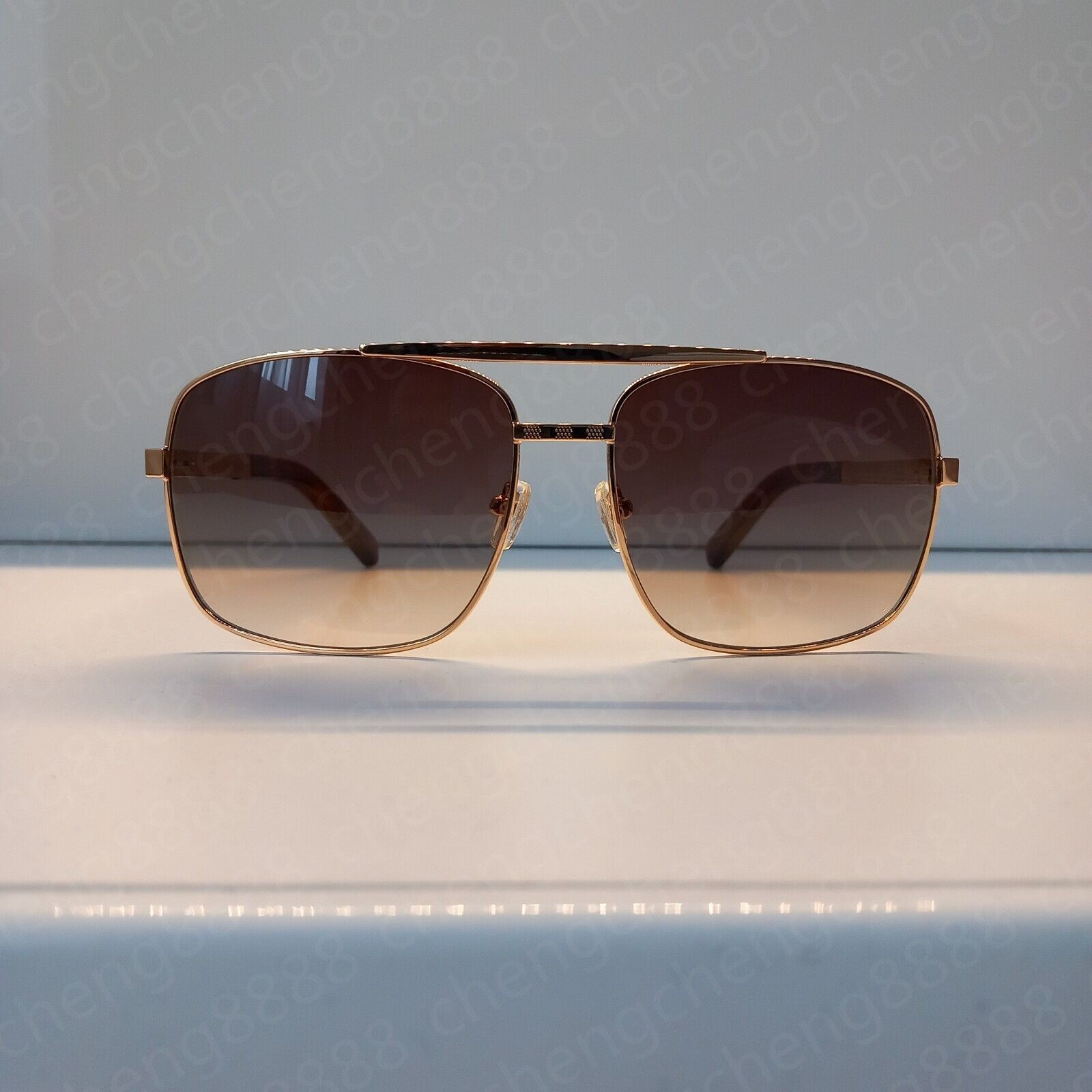Fashion Classic Attitude 0259 Sunglasses For Men Metal Square Gold Frame UV400 mens Vintage Style Attitude Sunglasses Protection designer Eyewear With Box2023
Fashion Classic Attitude 0259 Sunglasses For Men Metal Square Gold Frame UV400 mens Vintage Style Attitude Sunglasses Protection designer Eyewear With Box2023