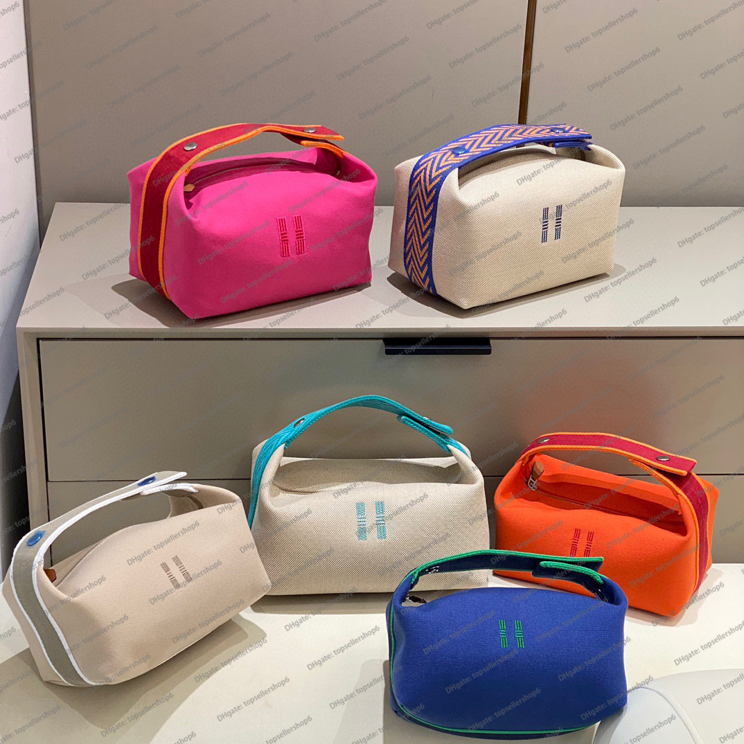 Designer women Lunch box bag handmade canvas handbag evening shoulderbag Crossbody purse with orange box 10A Top end quality, Customize
Designer women Lunch box bag handmade canvas handbag evening shoulderbag Crossbody purse with orange box 10A Top end quality, Customize