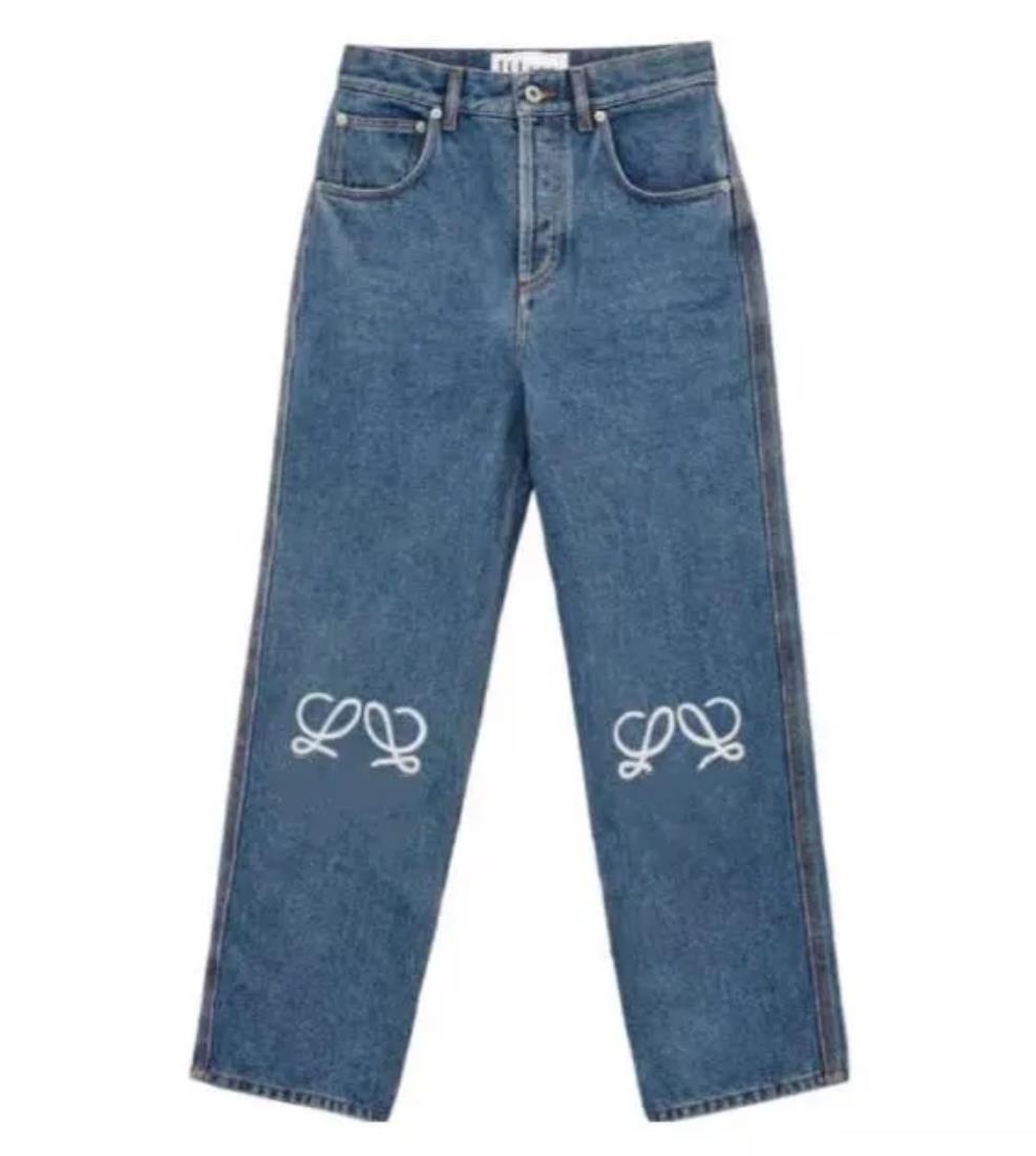 Jeans Womens High Street Designer Trouser Legs Open Fork Tight Capris Embroidery Printing Denim Trousers Warm Slimming Jean Pants Fashion Brand Women Clothing, Blue embroidery
Jeans Womens High Street Designer Trouser Legs Open Fork Tight Capris Embroidery Printing Denim Trousers Warm Slimming Jean Pants Fashion Brand Women Clothing, Blue embroidery