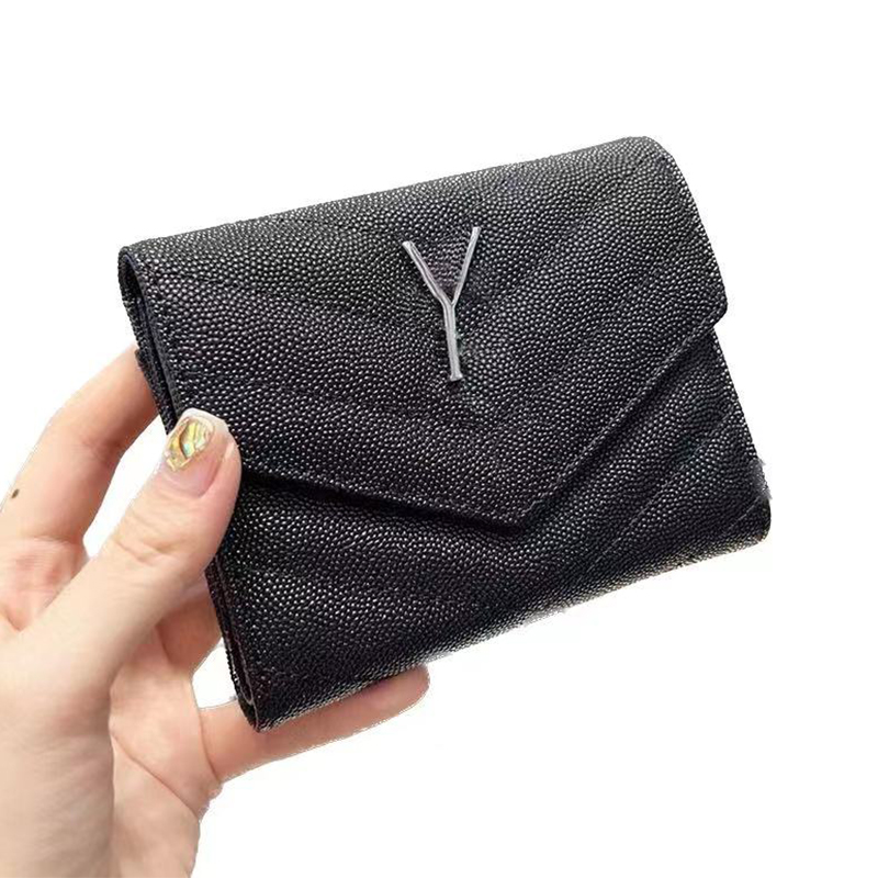 Designer Short Wallet Mini Card Holder Genuine Leather Coin Purse Woman Clutch Bags Top Cowhide Classic Black White, Black(silver hardware) 
Designer Short Wallet Mini Card Holder Genuine Leather Coin Purse Woman Clutch Bags Top Cowhide Classic Black White, Black(silver hardware)