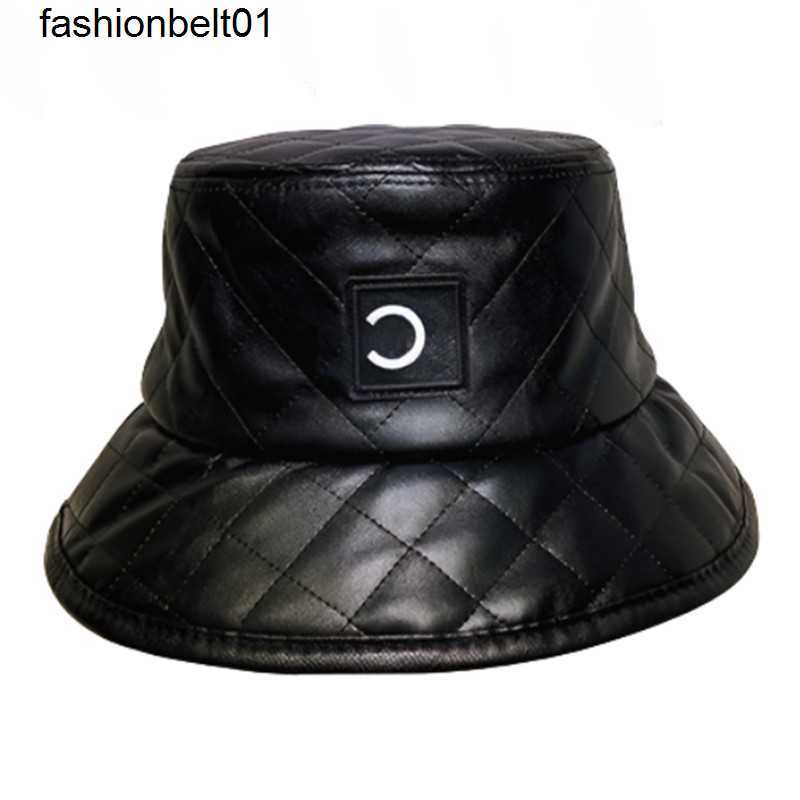Designer Baseball Caps Black Mens Bucket Hats Leather Cap Woman Designers Fisher Hat Autumn Fedora Fitted Sun Hat, Black2
Designer Baseball Caps Black Mens Bucket Hats Leather Cap Woman Designers Fisher Hat Autumn Fedora Fitted Sun Hat, Black2