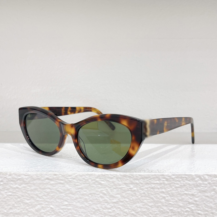 Sunglasses For Men Women Summer Designers M115 Style Anti-Ultraviolet Retro Plate Full Frame Glasses Random Box 
Sunglasses For Men Women Summer Designers M115 Style Anti-Ultraviolet Retro Plate Full Frame Glasses Random Box