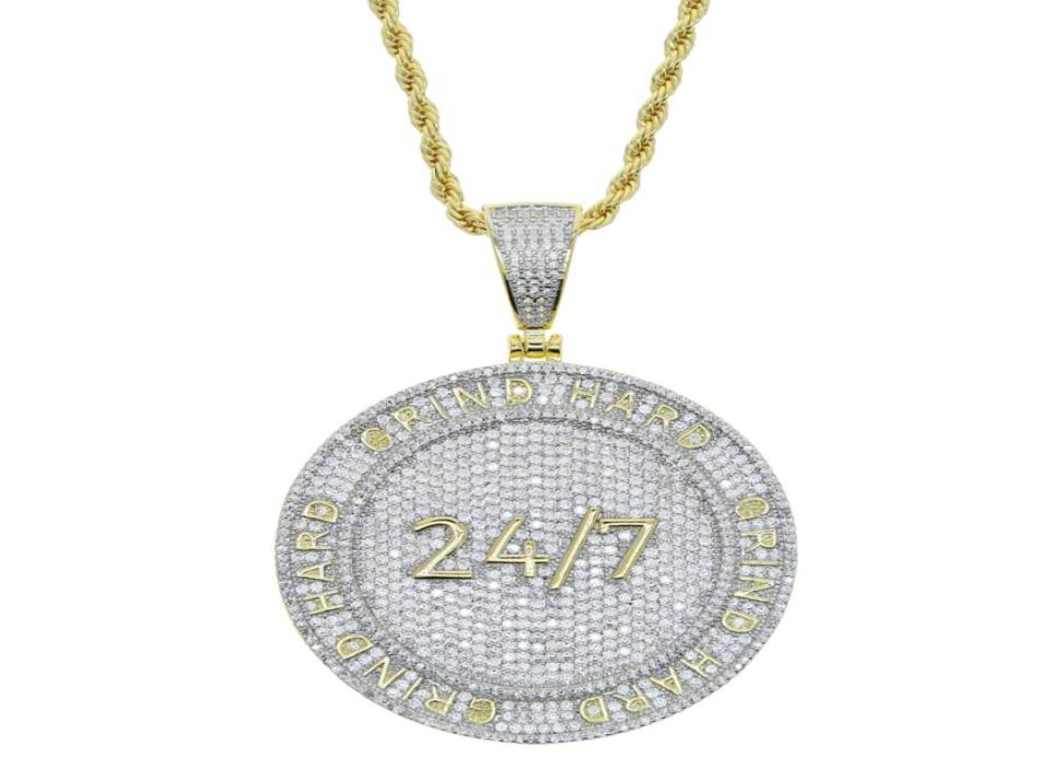 Drop ship hip hop penadnt Necklace with gold plated engraved Letter Grind Hard with Full Cubic zircon Paved Round Charm Punk style4912650
Drop ship hip hop penadnt Necklace with gold plated engraved Letter Grind Hard with Full Cubic zircon Paved Round Charm Punk style4912650