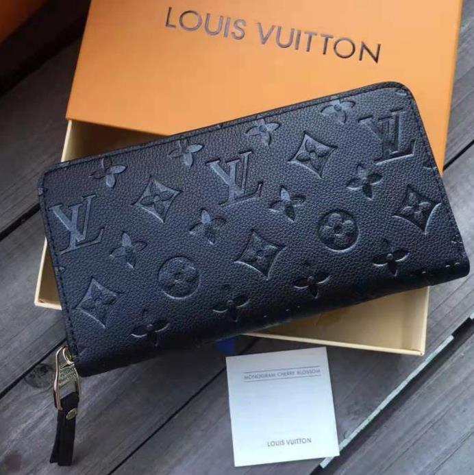 wallet Cellphone Case Waist pouch bag designer handbag Louise Vuitton Gucci GG guccie guccy YSLs LV LVS Purses Womens Men BumBag Women Pocket Bags Fashion Tote Q3, A+
wallet Cellphone Case Waist pouch bag designer handbag Louise Vuitton Gucci GG guccie guccy YSLs LV LVS Purses Womens Men BumBag Women Pocket Bags Fashion Tote Q3, A+
