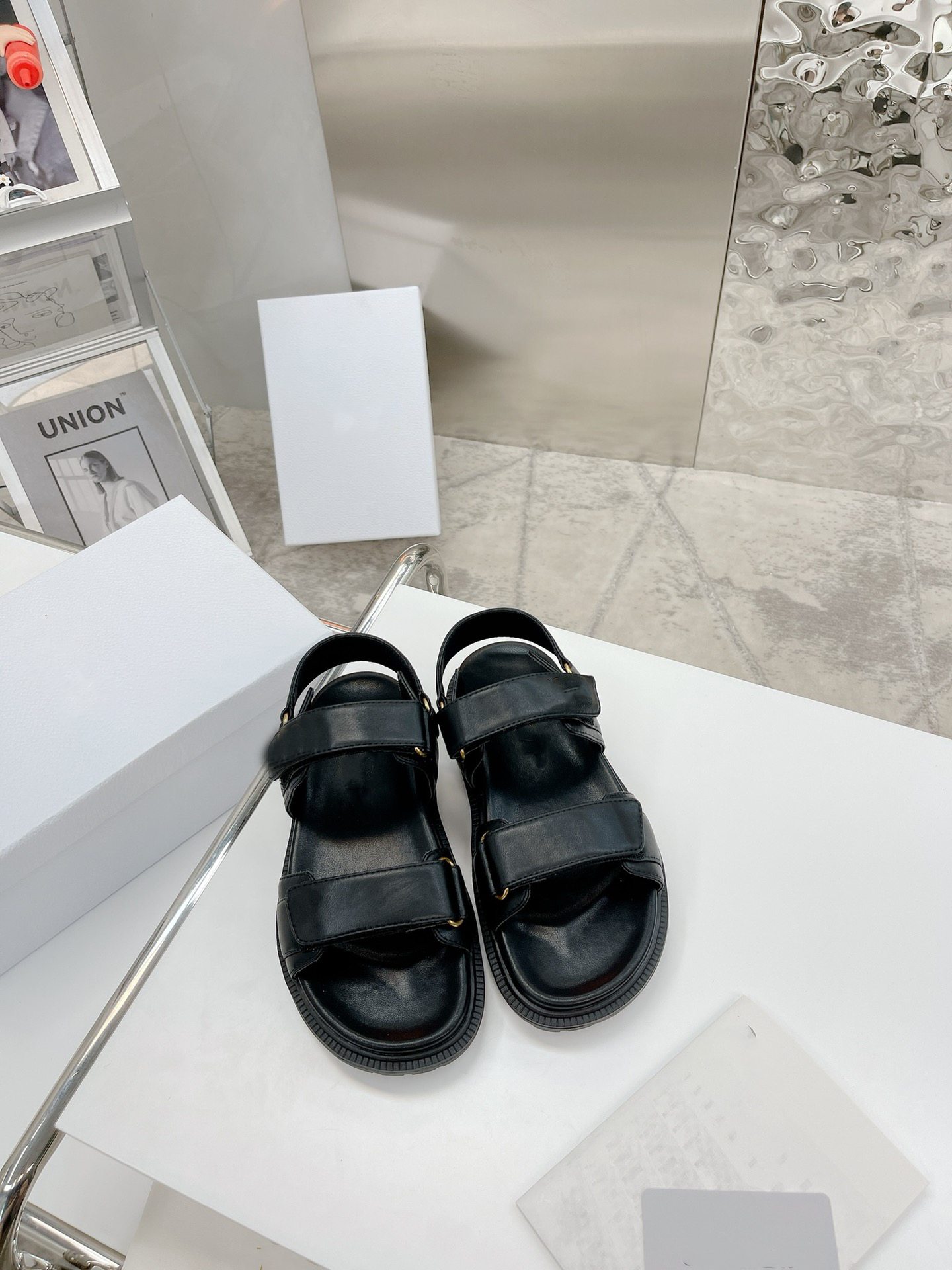 Women Calfskin Leather Dad Sandals Quilted Slingback Hook&Loop Platform Sandal 2023 Summer Beach Shoes Diamond Buckle Ankle Strap Flats Chunky Wedge Sports Shoe, Multi
Women Calfskin Leather Dad Sandals Quilted Slingback Hook&Loop Platform Sandal 2023 Summer Beach Shoes Diamond Buckle Ankle Strap Flats Chunky Wedge Sports Shoe, Multi
