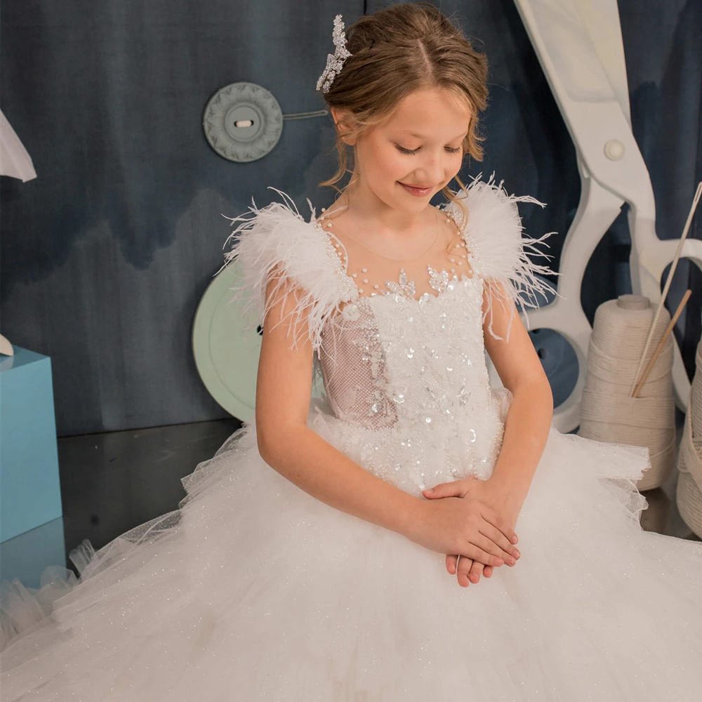 Pretty Feather Ruffles Ball Gown Flower Girls Dresses Bead First Communion Dress Tiere Tulle Child Christening Wear 415