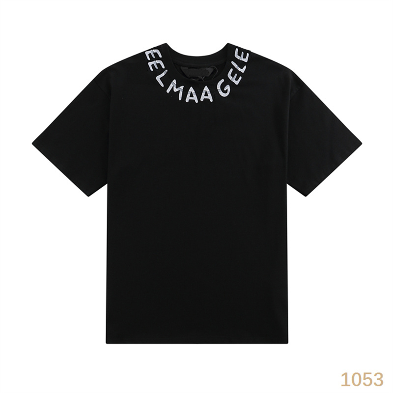 Men's Plus Tees & Polos Round neck embroidered and printed polar style summer wear with street pure cotton T-Shirts
Men's Plus Tees & Polos Round neck embroidered and printed polar style summer wear with street pure cotton T-Shirts