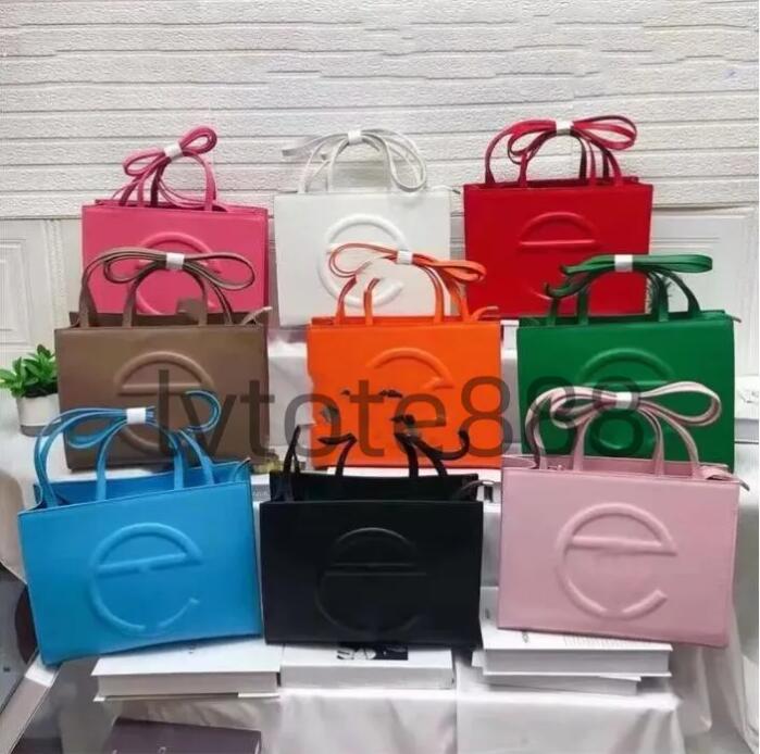 Famous Designer Bags The Tote Bag Fashion Luxury Women Crossbody Purse Multi Pochette Handbags PU Leather Purses Shoulder Casual Square Handbag Totes Bags
Famous Designer Bags The Tote Bag Fashion Luxury Women Crossbody Purse Multi Pochette Handbags PU Leather Purses Shoulder Casual Square Handbag Totes Bags