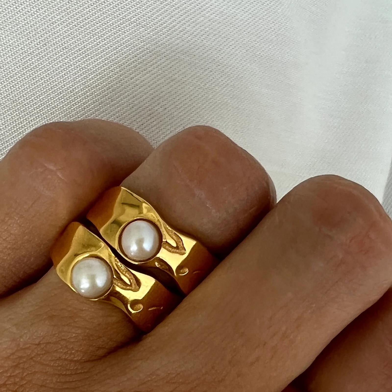 Band Rings Uworld 18K Gold PVD Plated 316L Stainless Steel Rings Finger Chunky Wedding statement Jewelry Shell Freshwater Pearl Zircon Ring 230519
