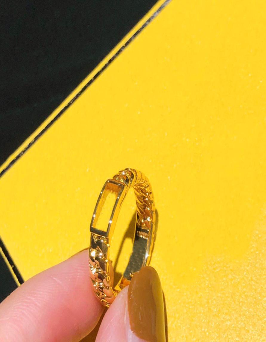 Women Luxurys Designer Band Rings Diamond Letter Gold F Ring Engagements For Womens Designers Jewelry Mens Ring Ornaments2749454
Women Luxurys Designer Band Rings Diamond Letter Gold F Ring Engagements For Womens Designers Jewelry Mens Ring Ornaments2749454