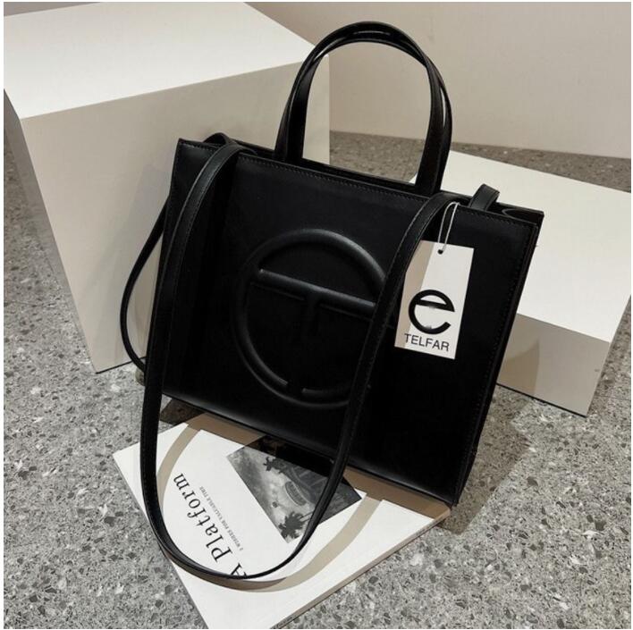 Tote Bag bag Designer bag Soft Leather Handbags Women Handbag Crossbody Luxury Fashion Shopping Pink White, Red(
Tote Bag bag Designer bag Soft Leather Handbags Women Handbag Crossbody Luxury Fashion Shopping Pink White, Red(
