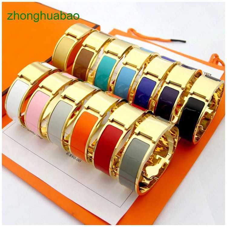 Hemres Designer Bracelet Charmed h Silver Bangles Luxury Brand Gold Bangle Stainless Steel Bracelets Designer for Women Fashion Accessories Party Wedding Valenti
Hemres Designer Bracelet Charmed h Silver Bangles Luxury Brand Gold Bangle Stainless Steel Bracelets Designer for Women Fashion Accessories Party Wedding Valenti