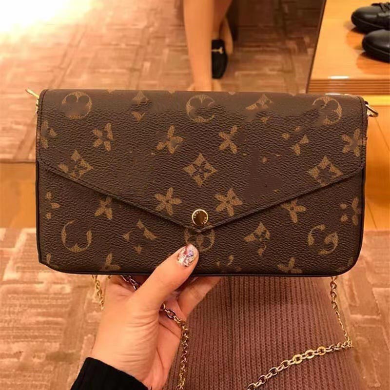 New women's bag, reading chain bag, leather handbag, envelope bag, shoulder crossbody bag, small bag, Brown
New women's bag, reading chain bag, leather handbag, envelope bag, shoulder crossbody bag, small bag, Brown