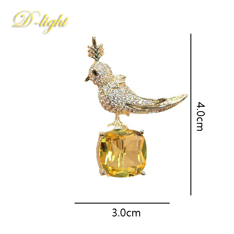 Pins Brooches Cartoon Retro Yellow Crystal Zircon Bird Animal Brooch Mens Ladies Suit Coat Pin Jewelry Party Banquet Daily Accessory Nice Gift 230519