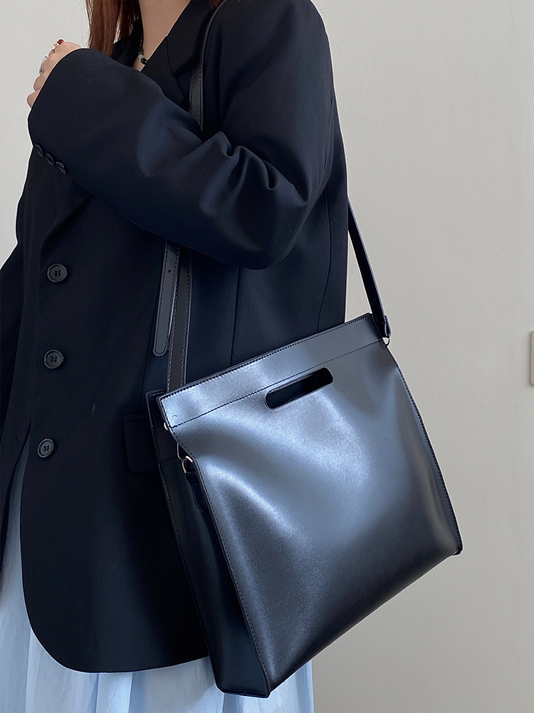 Waist Bags Pu Leather Messenger Bag for Women Commute Large Capacity Handbags Ladies Business Shoulder Simple Female Briefcase Tot 23519