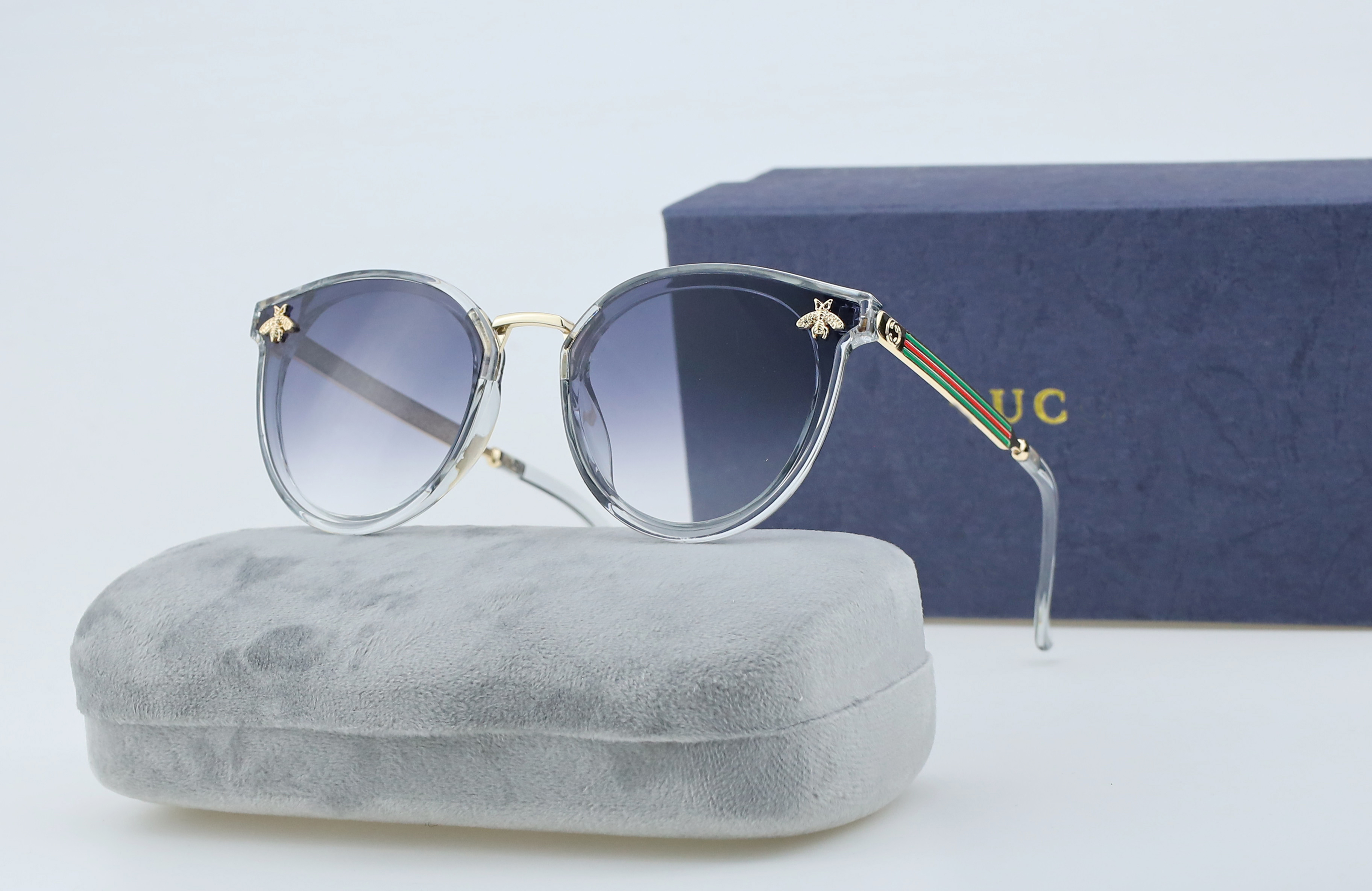 Little Bee Sunglasses New Round Metal Frame Glasses for Men and Women Sun Protection Outdoor Photography Sunglasses