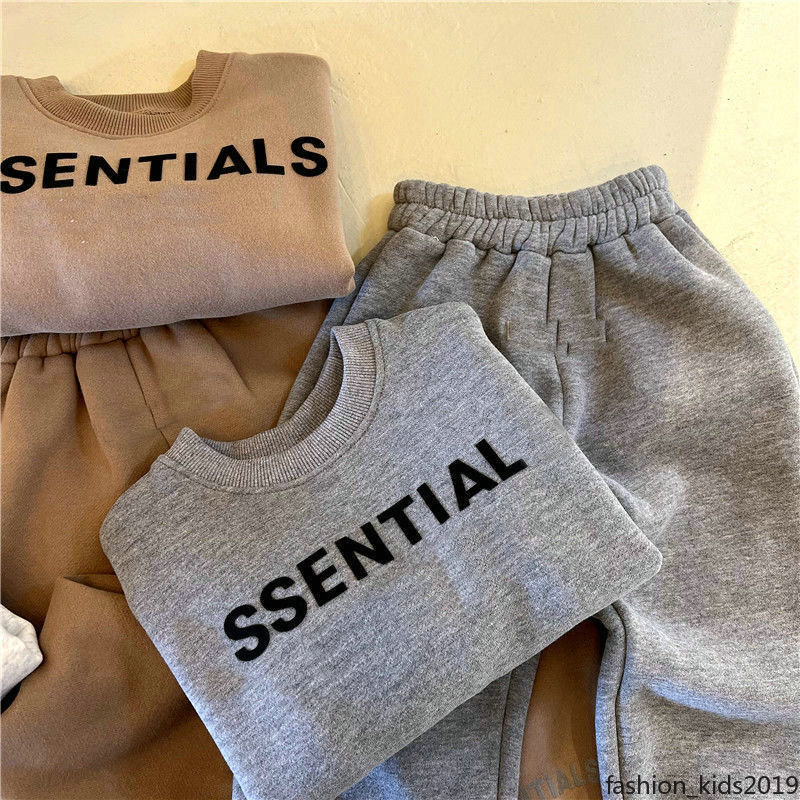 Sets Kids Clothing Sweaters Pants Thicken Warm Tracksuit Fashion Winter Autumn Girl Boy Clothes Toddler Cotton Children Sweatshirts Q240508