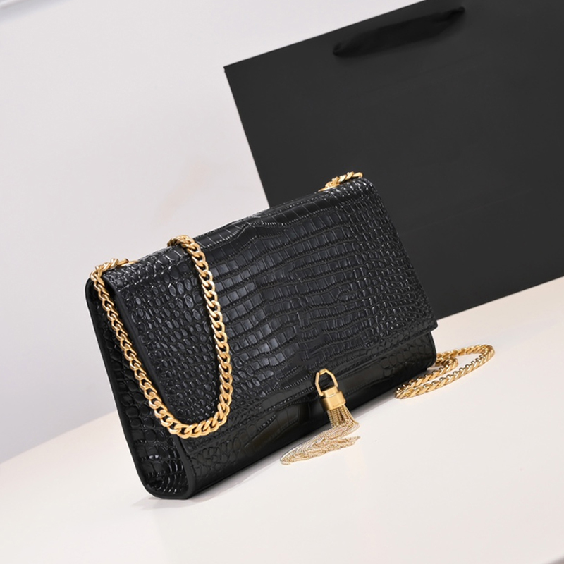 Designer Shoulder Bag Kate Bag Handbag Tassel Crocodile pattern women Chain Clutch Bags With Box envelope Messenger Purse Luxury Custom Cross Body Handbags purse, Black gold
Designer Shoulder Bag Kate Bag Handbag Tassel Crocodile pattern women Chain Clutch Bags With Box envelope Messenger Purse Luxury Custom Cross Body Handbags purse, Black gold