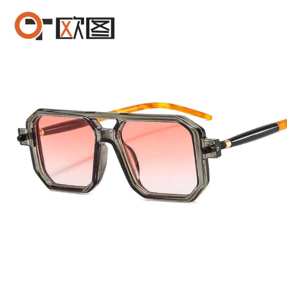 Frames T22038 trendy literary and artistic modern Sunglasses ins street shooting flat lens fashion sunglasses
Frames T22038 trendy literary and artistic modern Sunglasses ins street shooting flat lens fashion sunglasses