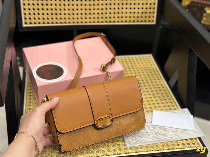 2023 New Men Cross body Shoulder Bag styles Various sizes handbag luxurys designers bags pochette Multiple pockets fashion Messenger bag Evening Bag sale, Customize
2023 New Men Cross body Shoulder Bag styles Various sizes handbag luxurys designers bags pochette Multiple pockets fashion Messenger bag Evening Bag sale, Customize