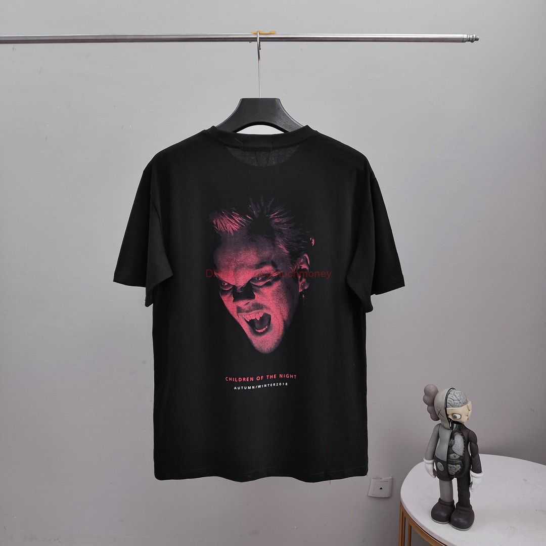 Designer Fashion Clothing Amires Tees Am Tshirt Amies Vampire Collection Short Sleeve High Quality Luxury Casual Tops Mens Cotton Streetwear Sportswear for sale, Beige
Designer Fashion Clothing Amires Tees Am Tshirt Amies Vampire Collection Short Sleeve High Quality Luxury Casual Tops Mens Cotton Streetwear Sportswear for sale, Beige