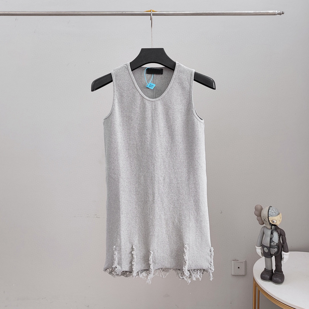 Men's Plus Tees & Polos Round neck embroidered and printed polar style summer wear with street pure cotton 2s2
Men's Plus Tees & Polos Round neck embroidered and printed polar style summer wear with street pure cotton 2s2